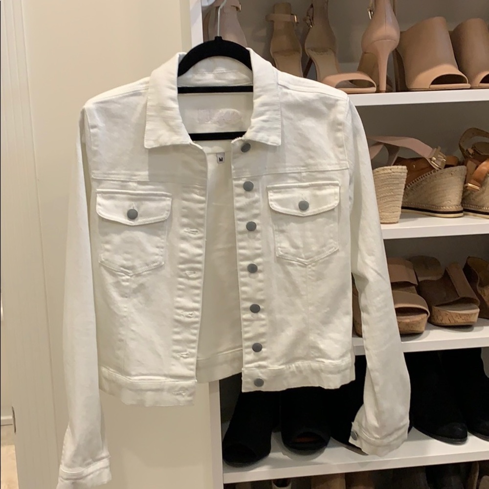 KUT white denim jacket.  Size medium   Never worn